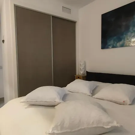 Amalia 25 - Sauna, Jacuzzi & Heated Pool * Торевьиа